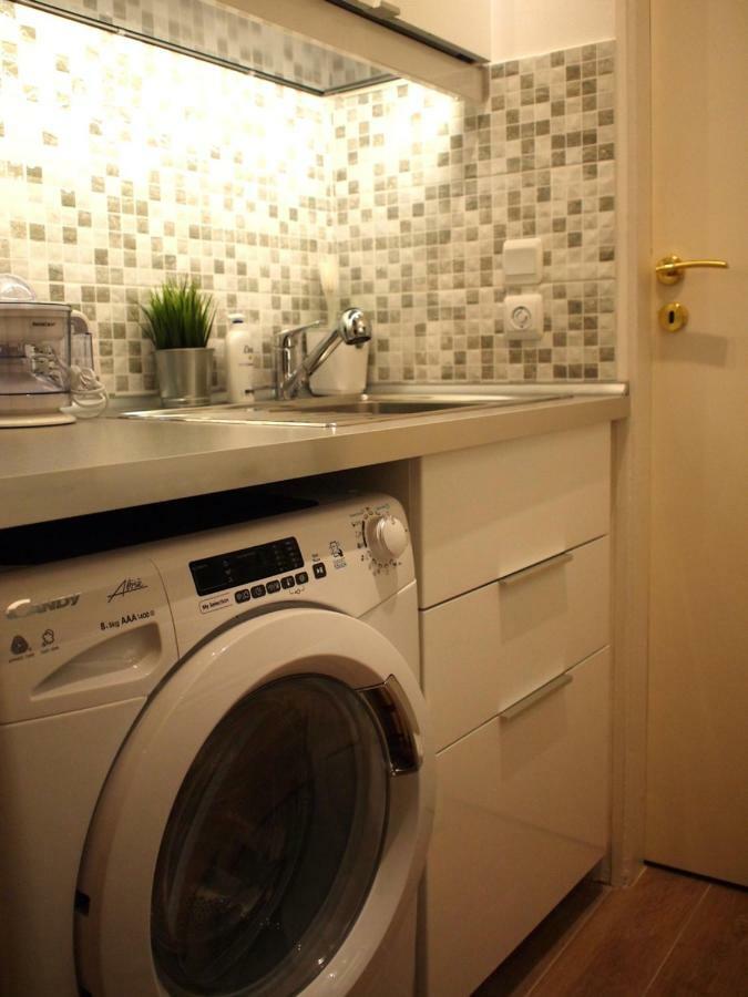 Ferienwohnung Cosy Flat Posh Quartier Kolonaki Athen Exterior foto